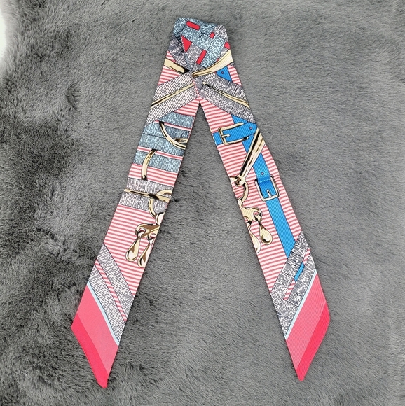 New Print Silk Skinny Scarf Twilly - Picture 3 of 5